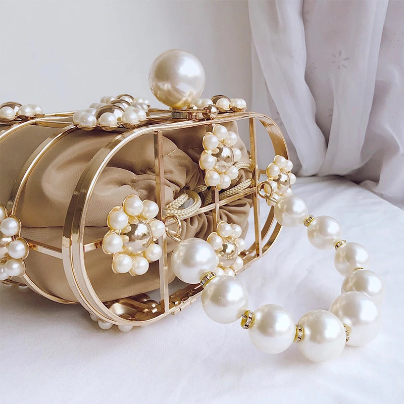 Pearl Basket Evening Clutch Bag Women Famous Brand Hollow Out Flowers Beaded Metallic Clutch Purse Korean Bucket Handbag Party